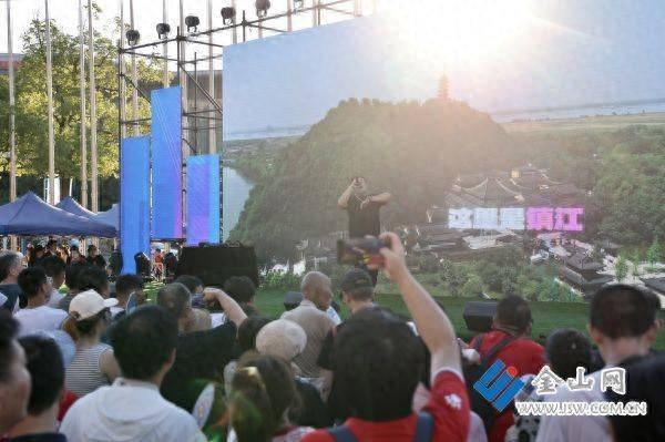 场上是对手 场上是对手