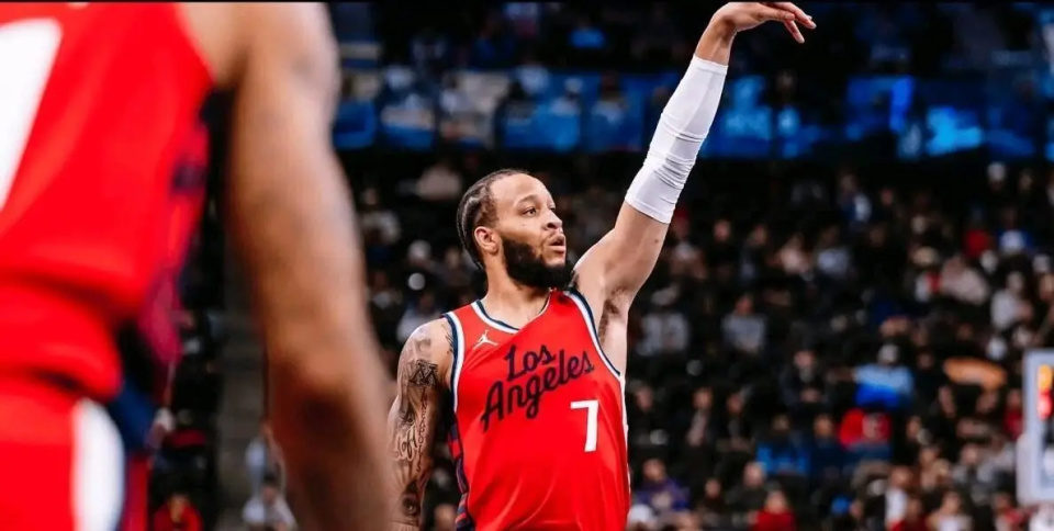 接球即投, 快船生涯画