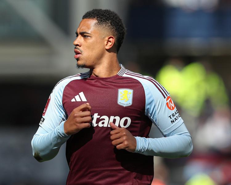 这位维拉球, dd, 有助于球员